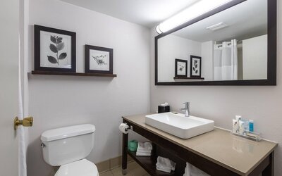 Country Inn & Suites by Radisson, Lake Norman Huntersville, NC