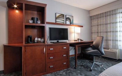 Courtyard by Marriott Charlotte Lake Norman