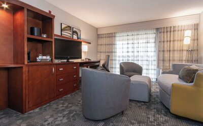 Courtyard by Marriott Charlotte Lake Norman