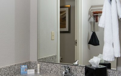 Courtyard by Marriott Charlotte Lake Norman