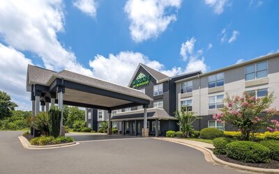 Wingate by Wyndham Matthews/Charlotte