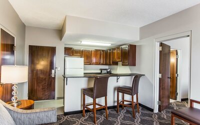 Comfort Suites Pineville - Ballantyne Area