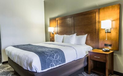Comfort Suites Pineville - Ballantyne Area