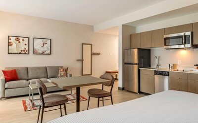 Cambria Hotel Rock Hill - University Center