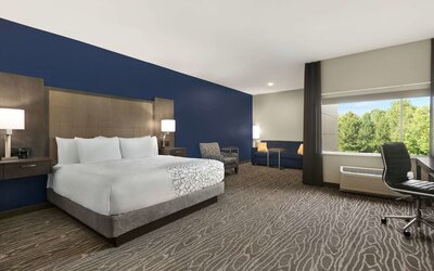 La Quinta Inn & Suites by Wyndham Rock Hill