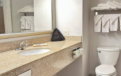Country Inn & Suites by Radisson, Concord (Kannapolis), NC