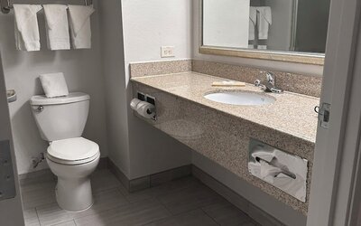 Country Inn & Suites by Radisson, Concord (Kannapolis), NC