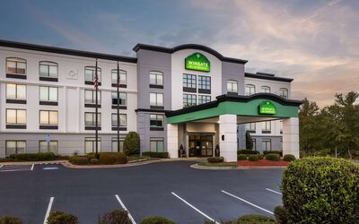 Wingate by Wyndham Charlotte Speedway/Concord
