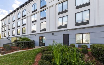 Wingate by Wyndham Charlotte Speedway/Concord