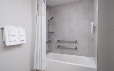 Embassy Suites by Hilton Charlotte Concord Golf Resort & Spa