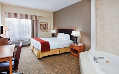 Holiday Inn Express & Suites Charlotte-Concord-I-85 by IHG