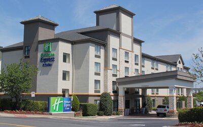 Holiday Inn Express & Suites Charlotte-Concord-I-85 by IHG