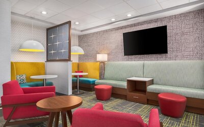 Hampton Inn & Suites Charlotte-Arrowood Rd.