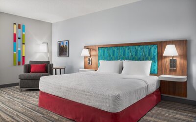 Hampton Inn & Suites Charlotte-Arrowood Rd.