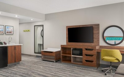Hampton Inn & Suites Charlotte-Arrowood Rd.