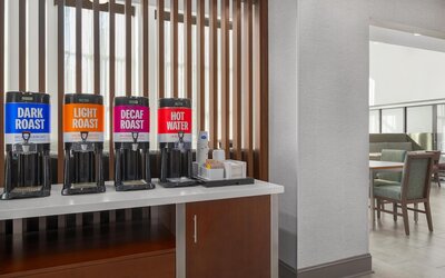 Hampton Inn & Suites Charlotte-Arrowood Rd.