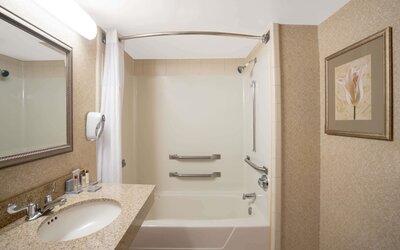 Wingate by Wyndham Charlotte Airport I-85/I-485