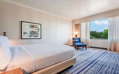 DoubleTree by Hilton South Charlotte Tyvola