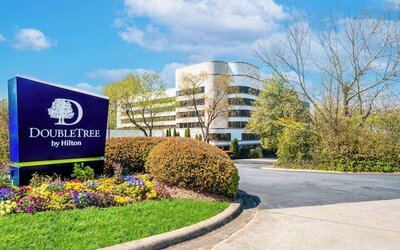 DoubleTree by Hilton South Charlotte Tyvola