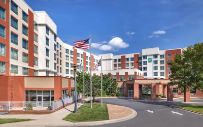 Embassy Suites by Hilton Charlotte Ayrsley