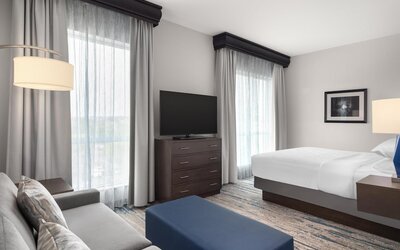 Embassy Suites by Hilton Charlotte Ayrsley