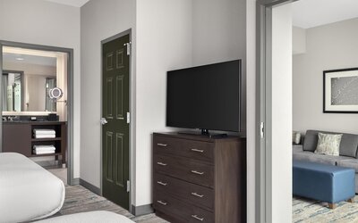 Embassy Suites by Hilton Charlotte Ayrsley