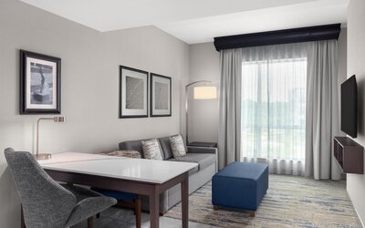 Embassy Suites by Hilton Charlotte Ayrsley