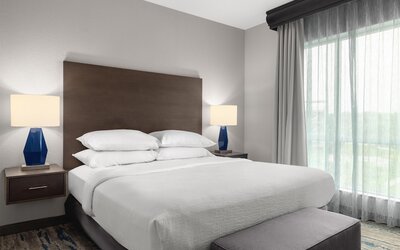 Embassy Suites by Hilton Charlotte Ayrsley