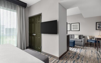 Embassy Suites by Hilton Charlotte Ayrsley