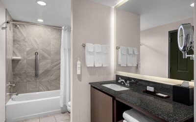 Embassy Suites by Hilton Charlotte Ayrsley