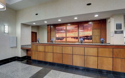 Drury Inn & Suites Charlotte Northlake