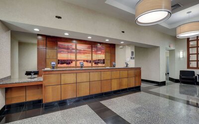 Drury Inn & Suites Charlotte Northlake