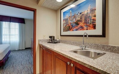 Drury Inn & Suites Charlotte Northlake