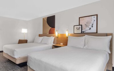 Spark by Hilton Charlotte Tyvola I-77