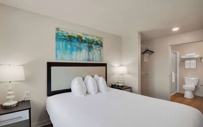 WaterWalk Extended Stay by Wyndham Charlotte - Arrowood