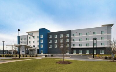Fairfield Inn & Suites by Marriott Charlotte University Research Park