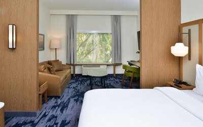 Fairfield Inn & Suites by Marriott Charlotte University Research Park