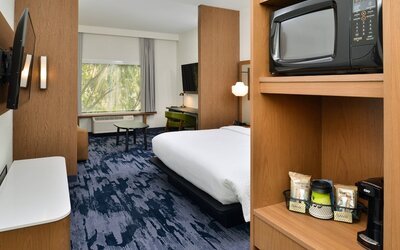 Fairfield Inn & Suites by Marriott Charlotte University Research Park
