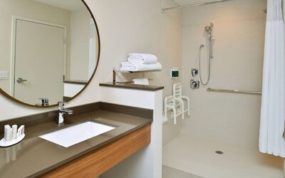 Fairfield Inn & Suites by Marriott Charlotte University Research Park