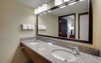 Drury Inn & Suites Charlotte University Place