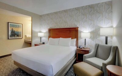 Drury Inn & Suites Charlotte University Place