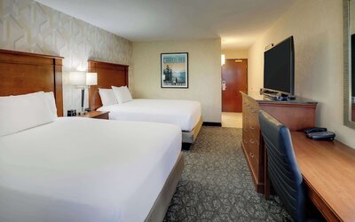 Drury Inn & Suites Charlotte University Place