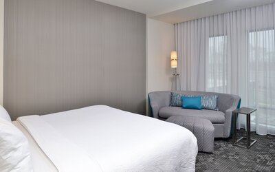 Courtyard by Marriott Charlotte Steele Creek