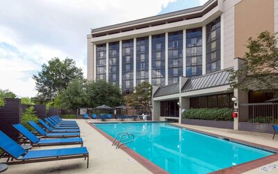 Outdoor pool at Sonesta Atlanta Northwest Galleria.