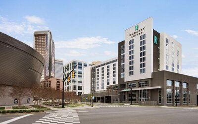 Embassy Suites by Hilton Charlotte Uptown 