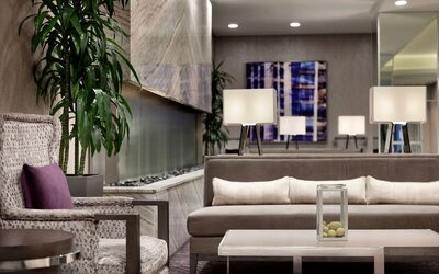 Embassy Suites by Hilton Charlotte Uptown 