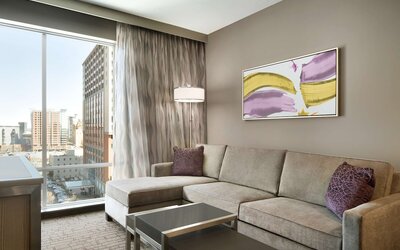Embassy Suites by Hilton Charlotte Uptown 