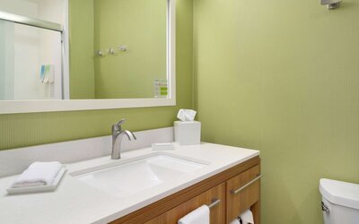 Home2 Suites by Hilton Charlotte Airport