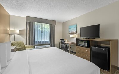 Best Western Center Inn