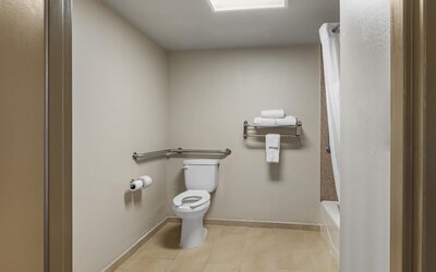Best Western Center Inn